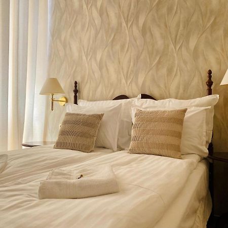 Opera16 Guestrooms 布达佩斯 外观 照片