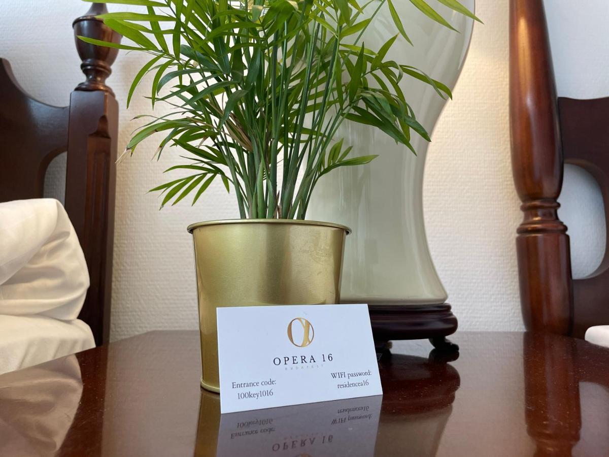 Opera16 Guestrooms 布达佩斯 外观 照片