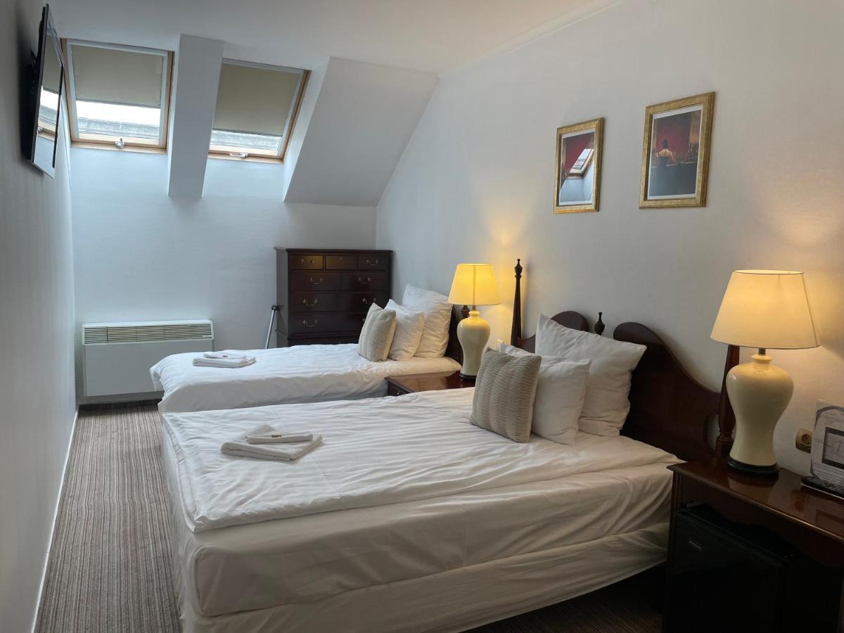 Opera16 Guestrooms 布达佩斯 外观 照片