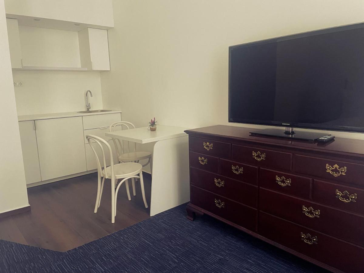 Opera16 Guestrooms 布达佩斯 外观 照片