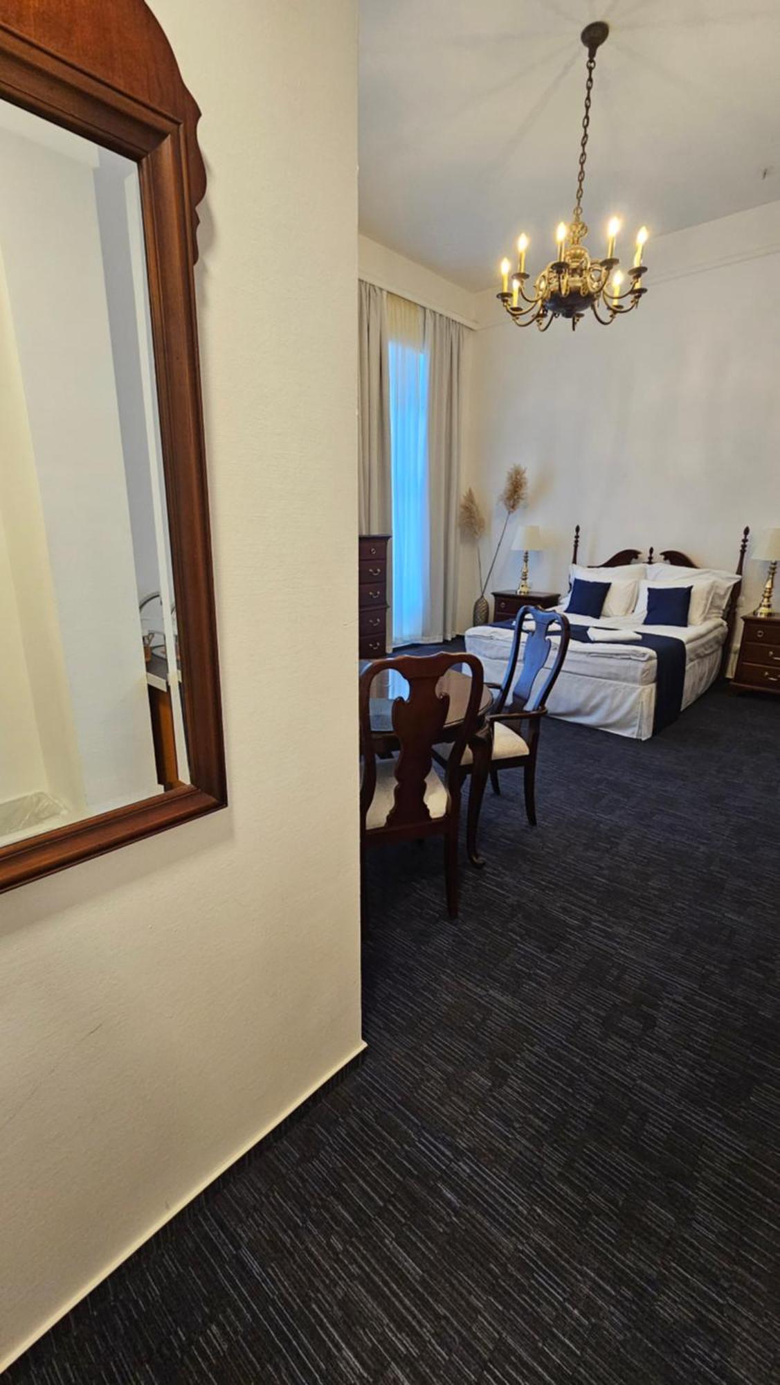 Opera16 Guestrooms 布达佩斯 外观 照片