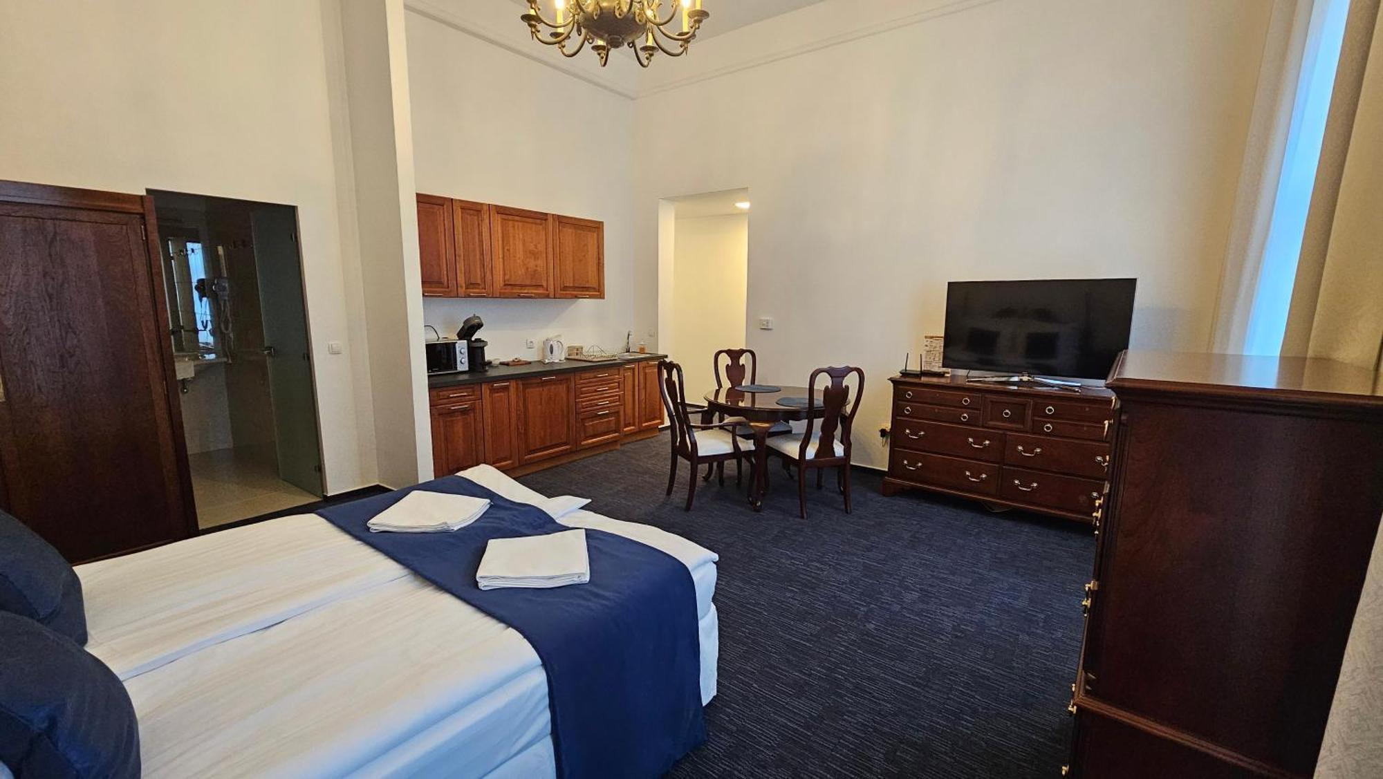 Opera16 Guestrooms 布达佩斯 外观 照片
